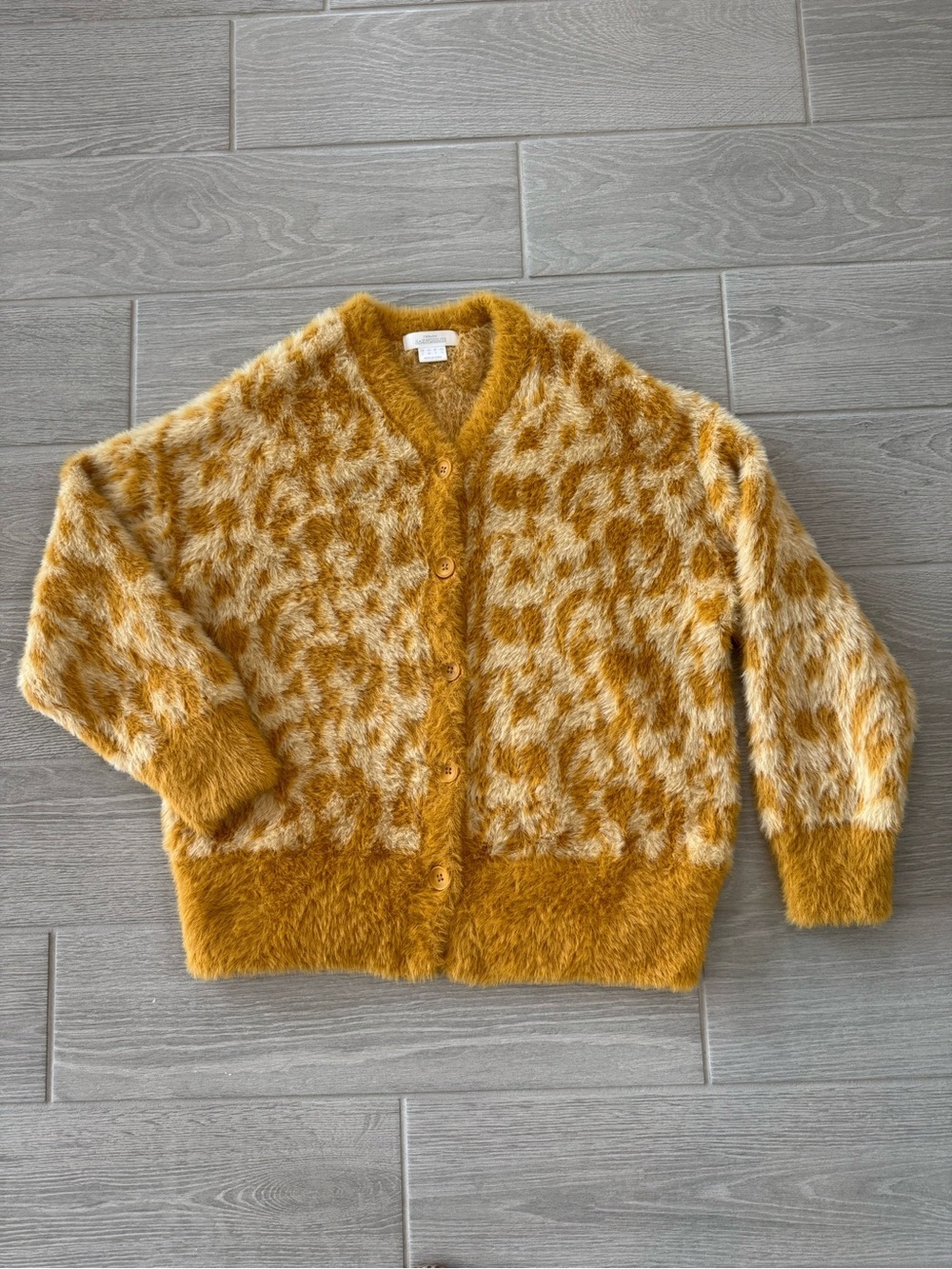 MOUSSY STUDIOS Fuzzy Soft Cozy Deer Print Leopard Cardigan Size Small VGUC